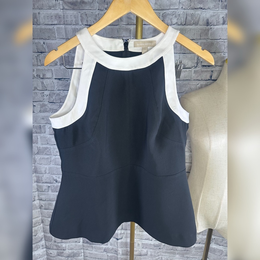 Banana Republic Black and Cream Sleeveless Peplum Tunic